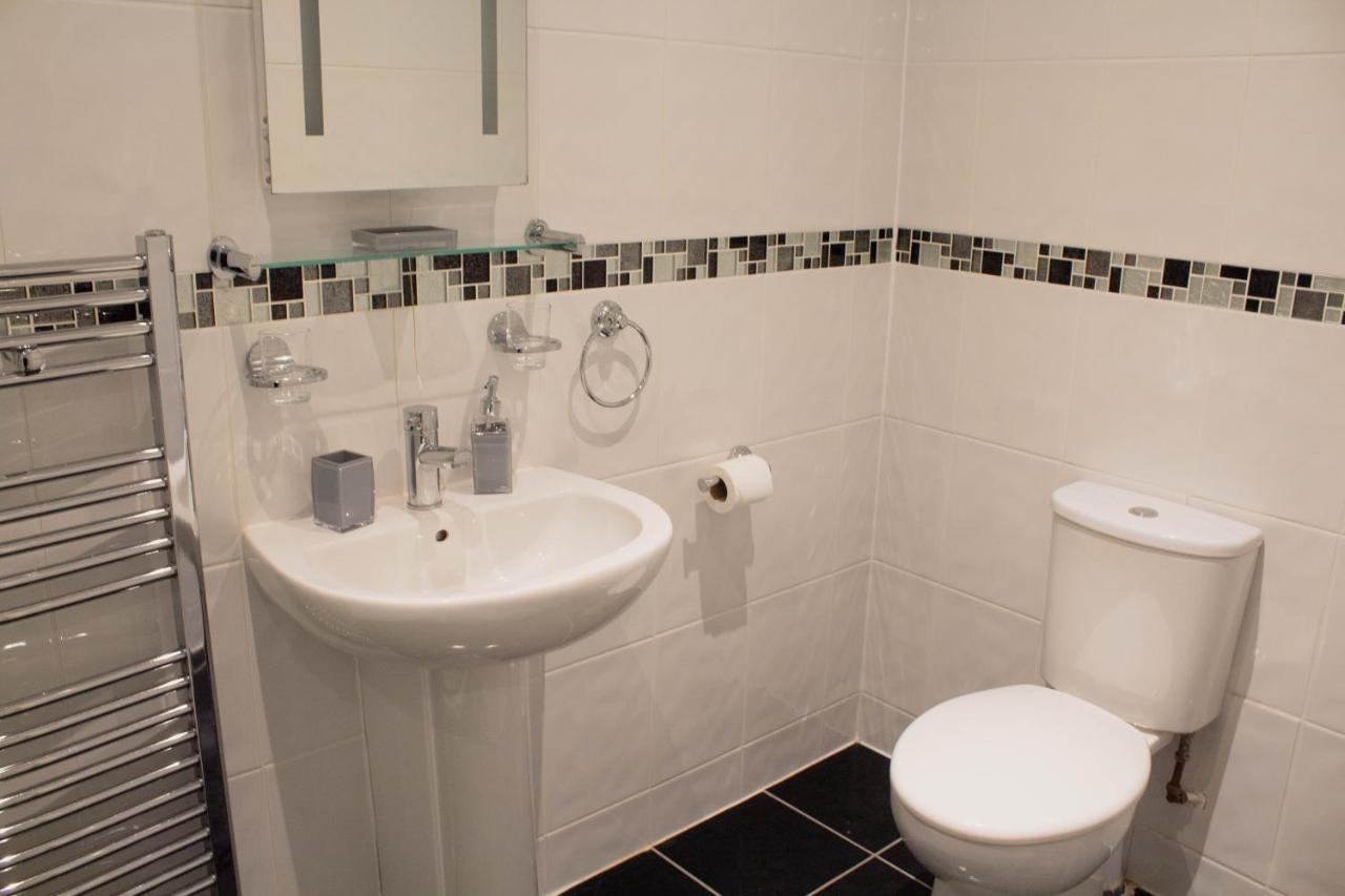 Forth Apartment