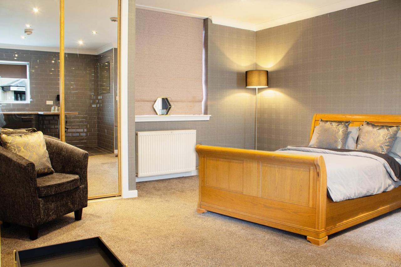 Forth Apartment *